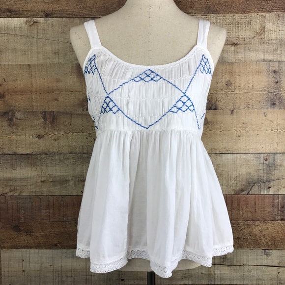 Anthropologie Tops - Anthropologie Lilka Smocked Linen Embroidered Tank
